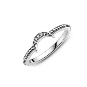 Pandora Crescent Moon Beaded Ring 🌙 NWT 4.25
